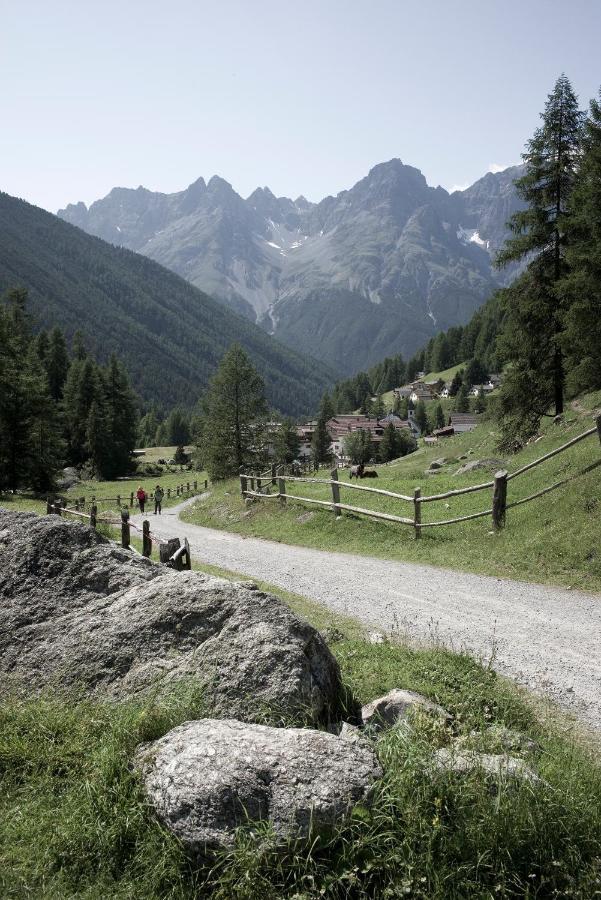 Alpengasthof Crusch Alba Ed Alvetern, S-Charl Scuol Buitenkant foto